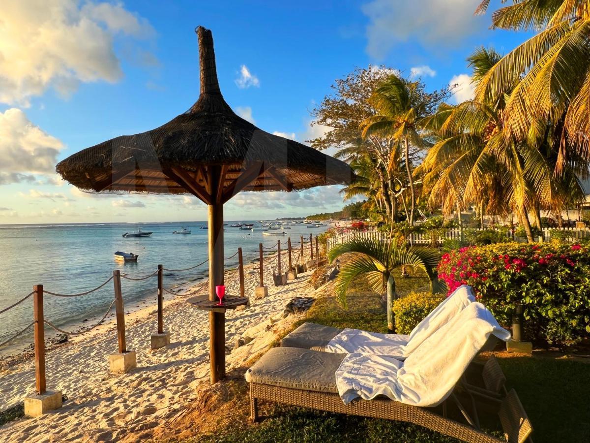 Caro'S Beachfront Trou aux Biches Esterno foto