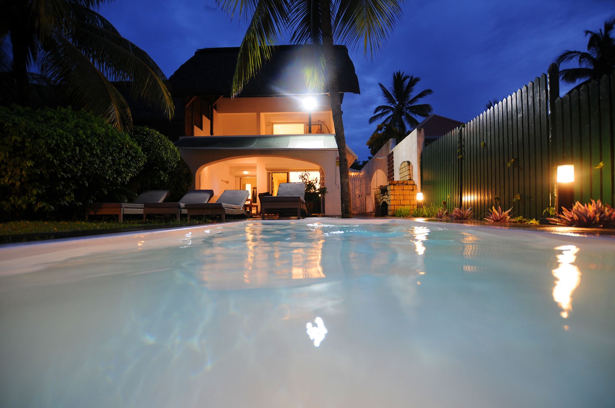 Caro'S Beachfront Trou aux Biches Esterno foto