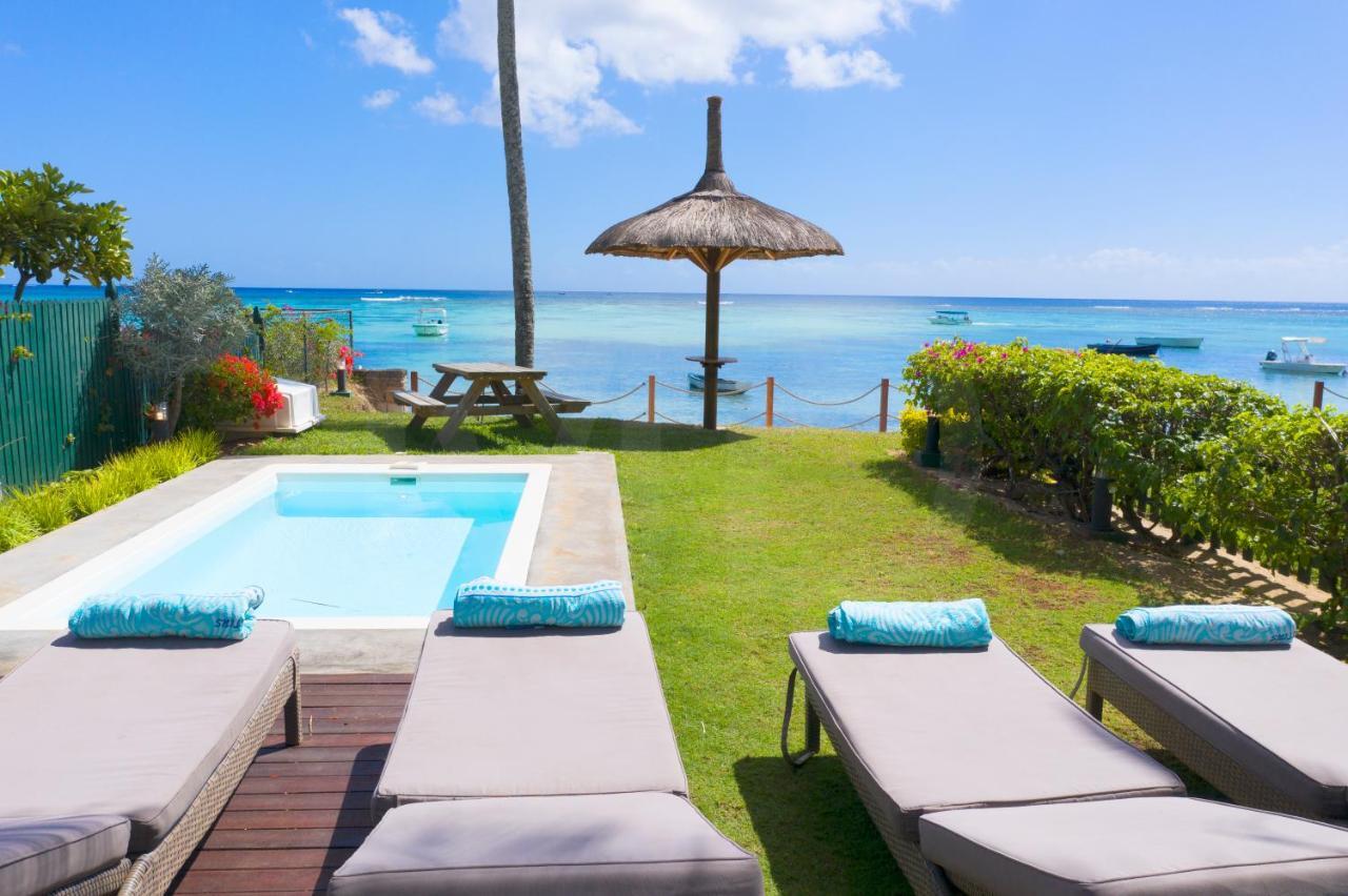 Caro'S Beachfront Trou aux Biches Esterno foto